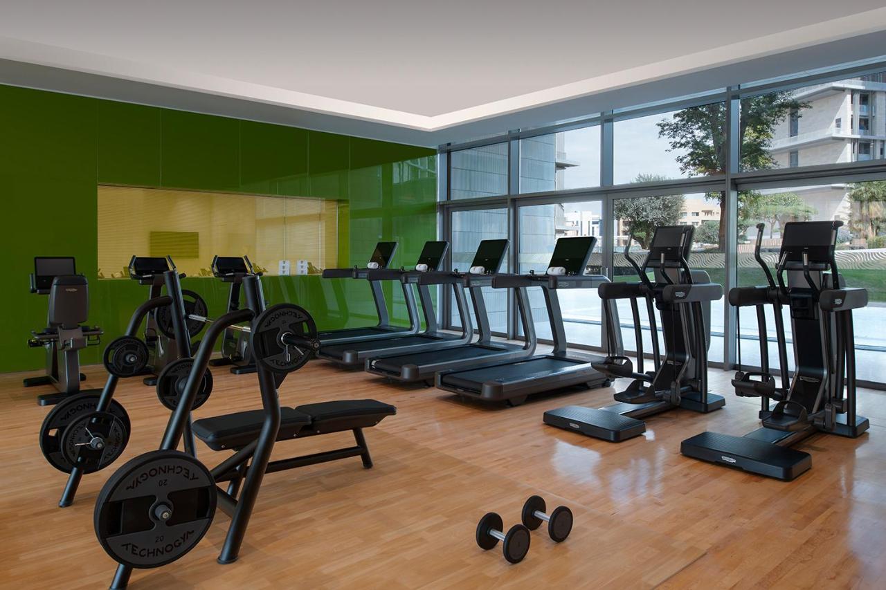 Banyan Tree Doha At La Cigale Mushaireb エクステリア 写真 The gym at the hotel