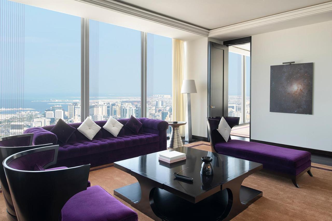 Banyan Tree Doha At La Cigale Mushaireb エクステリア 写真 A suite at the Four Seasons Hotel, Tel Aviv